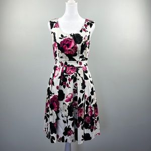 White House Black Market Floral Pleated Dress size 0